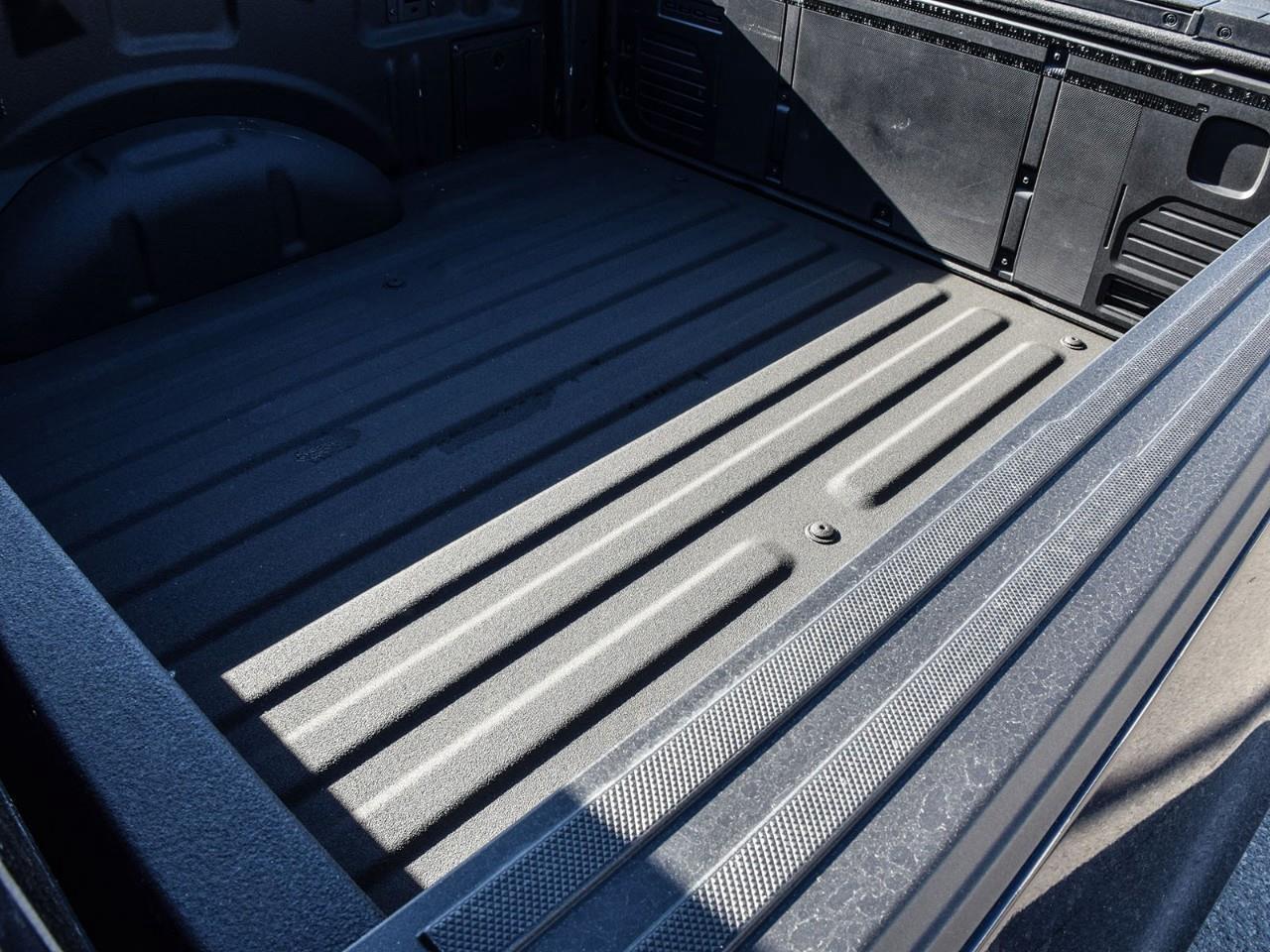 2025 Ford F-150 XLT XLT Black PKG   360 Cam   Lane Keeping Photo