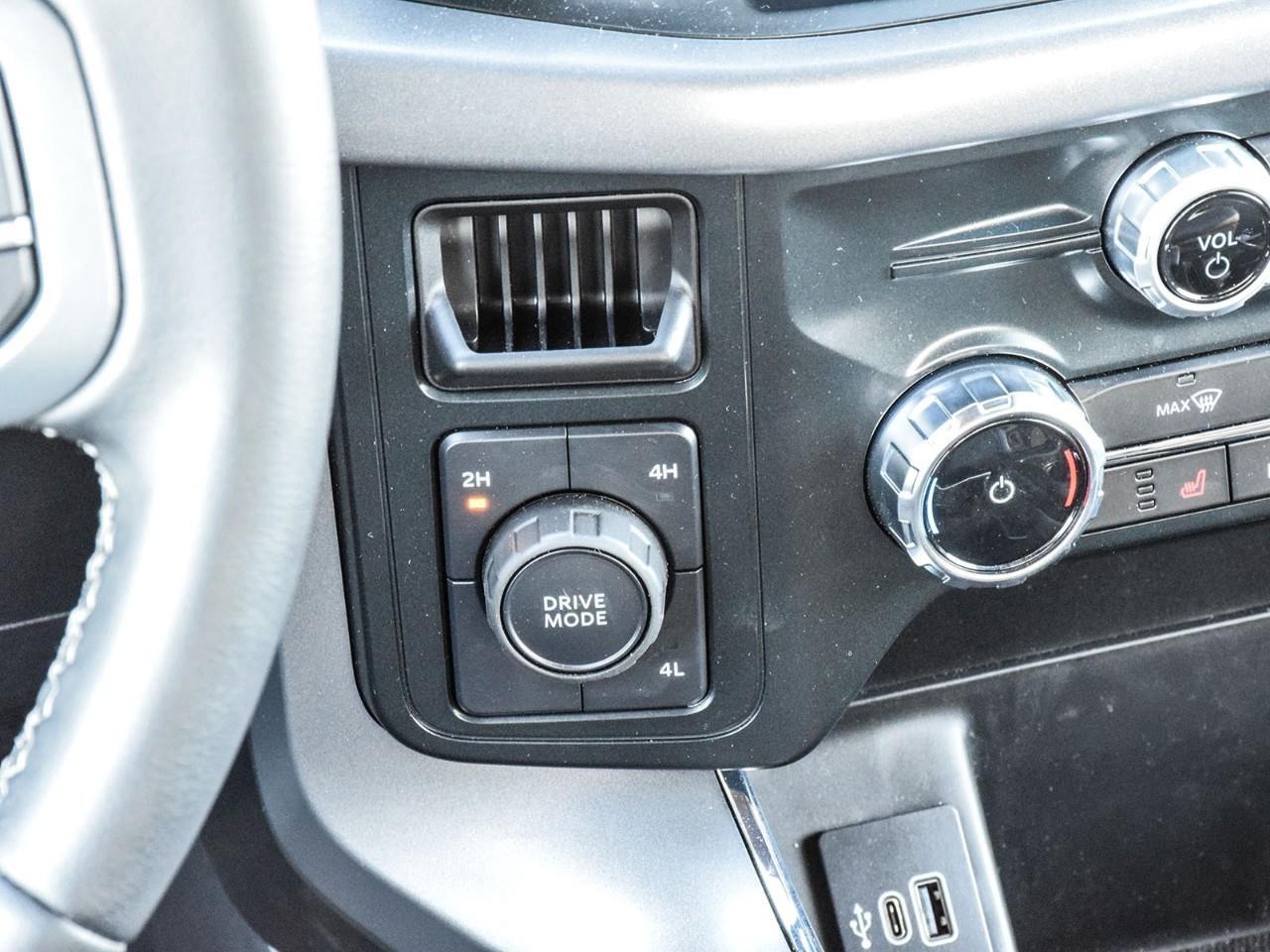 2025 Ford F-150 XLT XLT Black PKG   360 Cam   Lane Keeping Photo