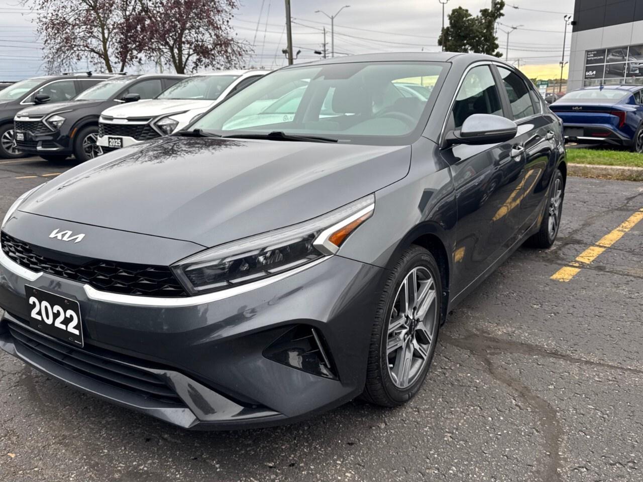 2022 Kia Forte EX+ IVT Photo0