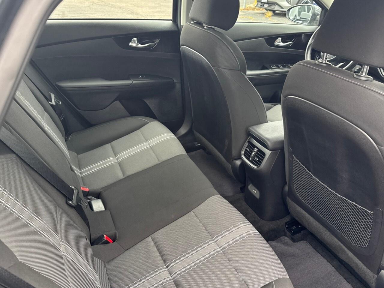 2022 Kia Forte EX+ IVT Photo