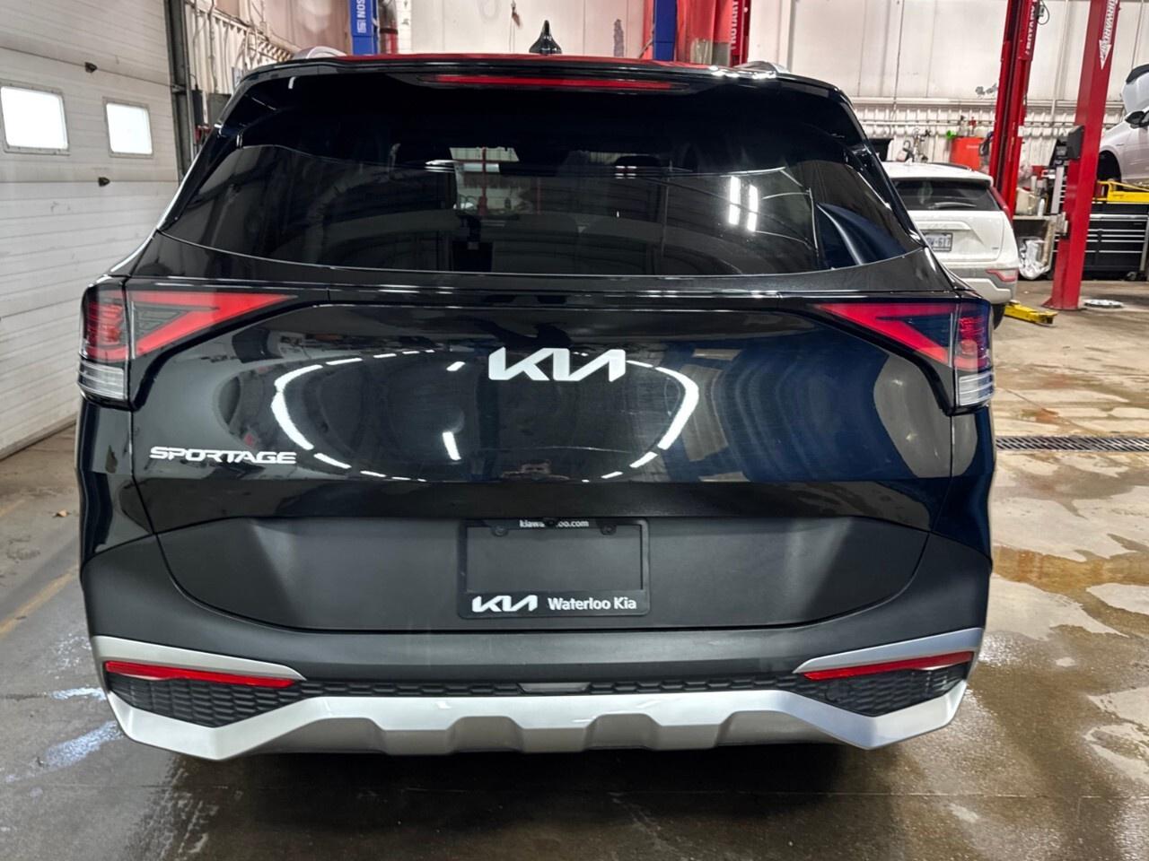 2025 Kia Sportage LX FWD Photo