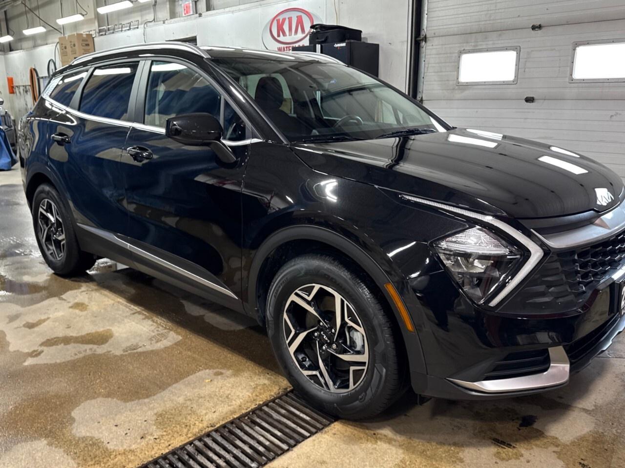 2025 Kia Sportage LX FWD Photo