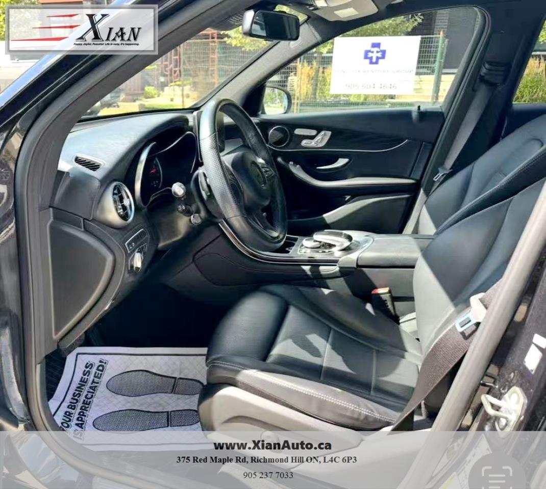 2019 Mercedes-Benz GLC GLC 300 4MATIC SUV/ CLEAN CARFAX/ LUXURY Photo