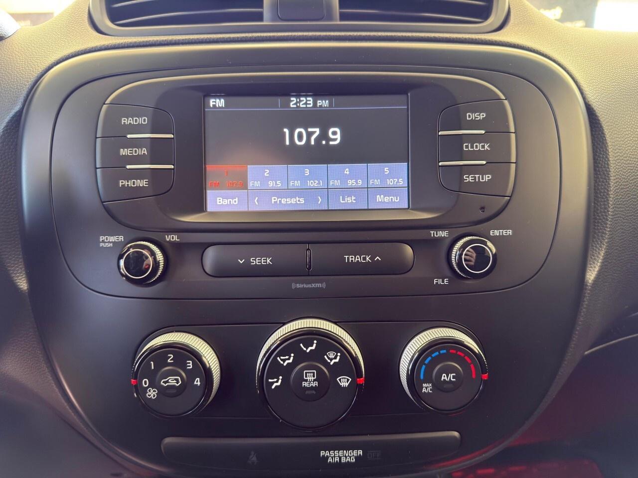 2019 Kia Soul LX Auto Photo