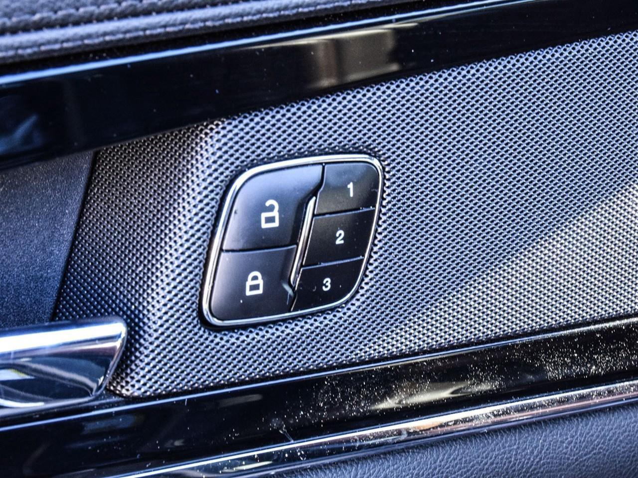 2023 Lincoln Nautilus Reserve Jet Pkg   Heated/Cooled Seats Photo