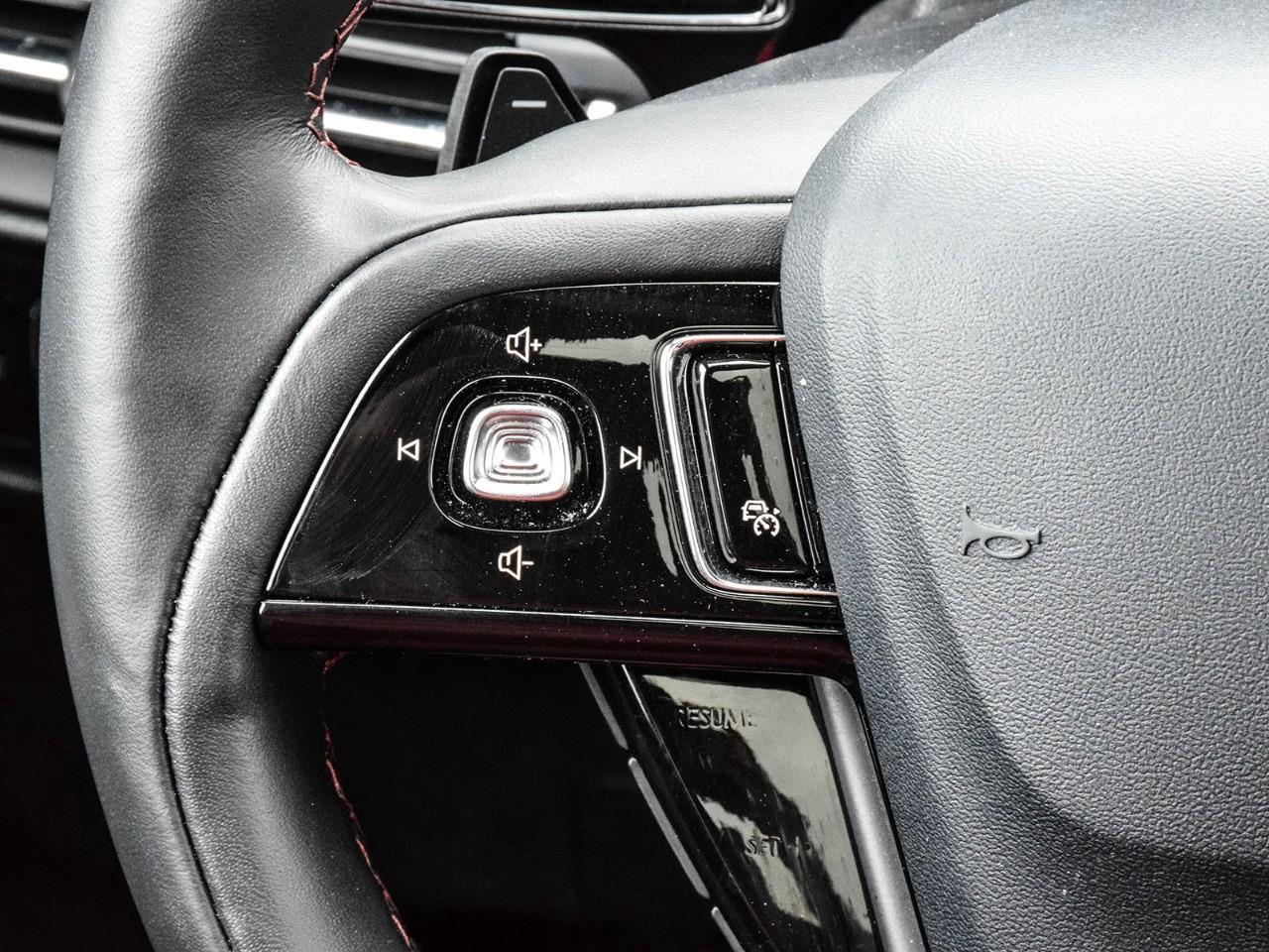 2025 Lincoln Corsair Reserve   5.99% for 72 months O.A.C  202A Photo