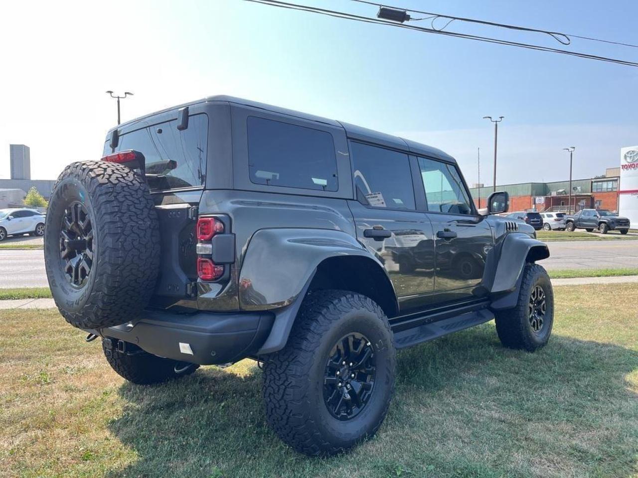 2025 Ford Bronco Raptor LEATHER PKG  PAINTED HARD TOP Photo
