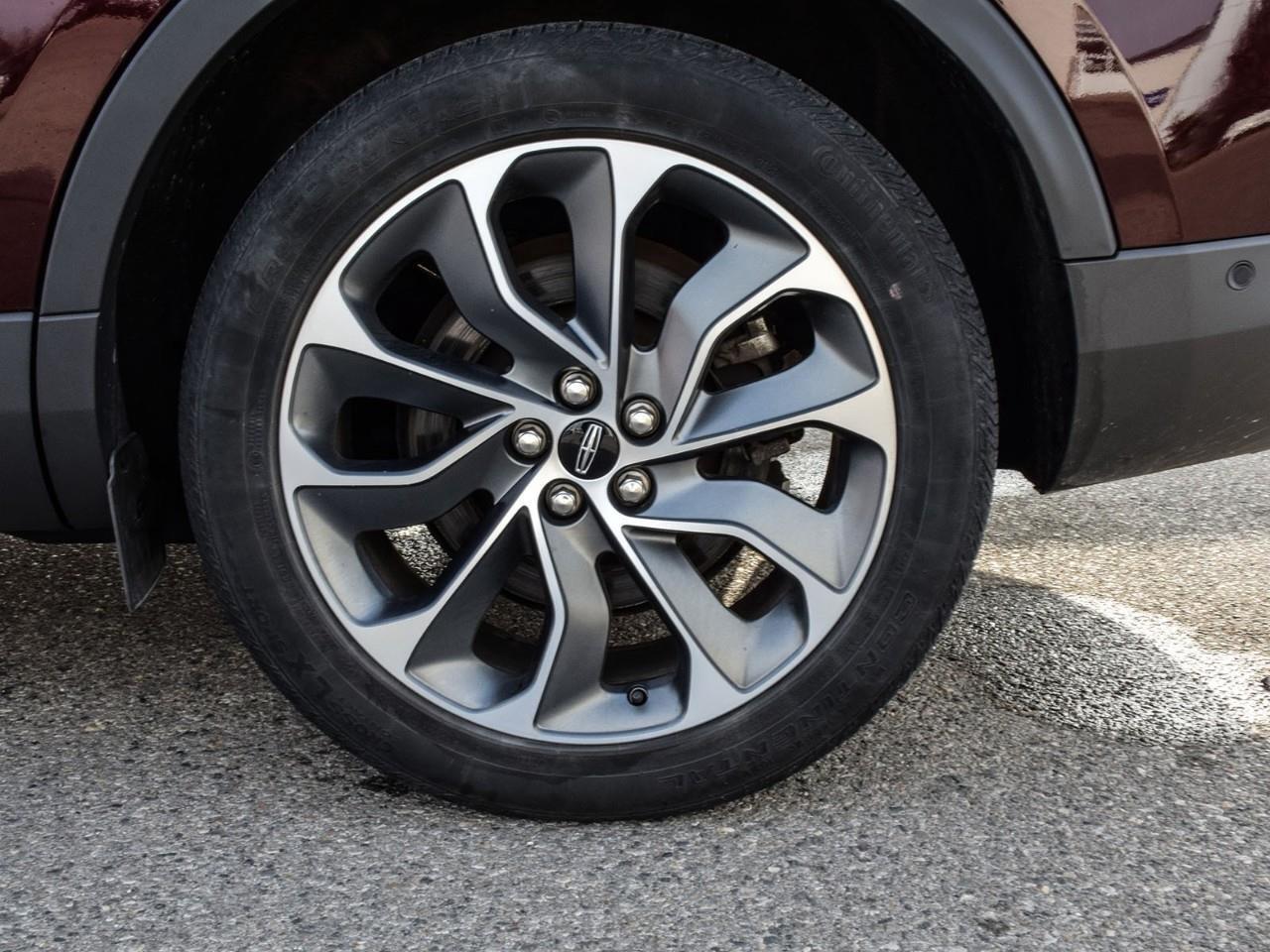 2022 Lincoln Nautilus Reserve 201A Package    Massaging Seats Photo