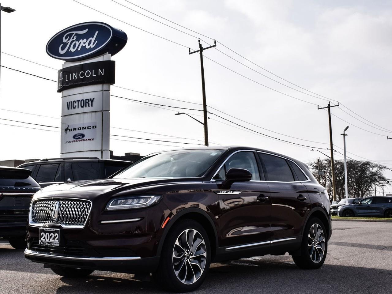 2022 Lincoln Nautilus Reserve 201A Package    Massaging Seats Photo