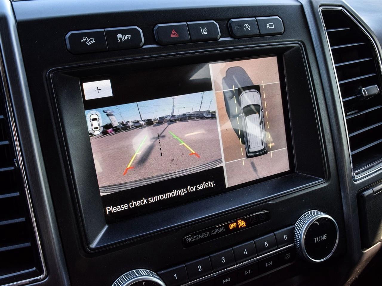 2021 Ford Expedition Platinum 7 Passenger   Panoroof   Power Liftgate Photo