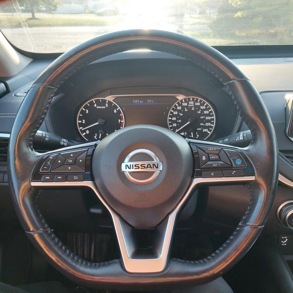 2019 Nissan Altima 2.5 SV Sedan Photo