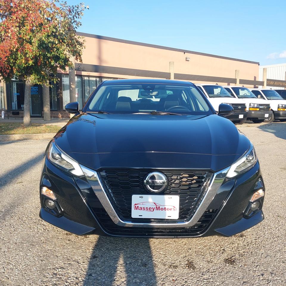 2019 Nissan Altima 2.5 SV Sedan Photo