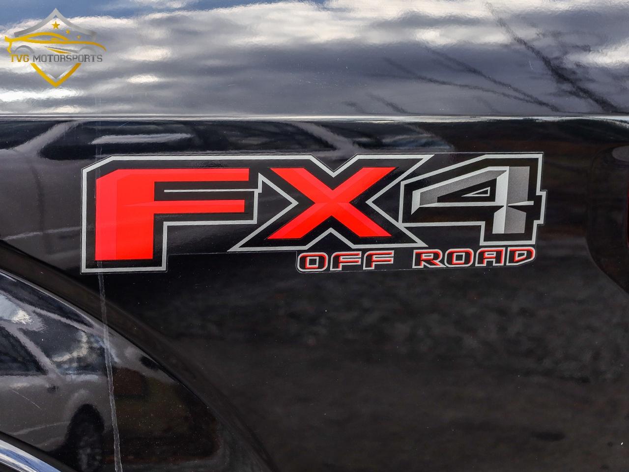 2016 Ford F-150 LARIAT FX4 PANO ROOF LOADED Photo