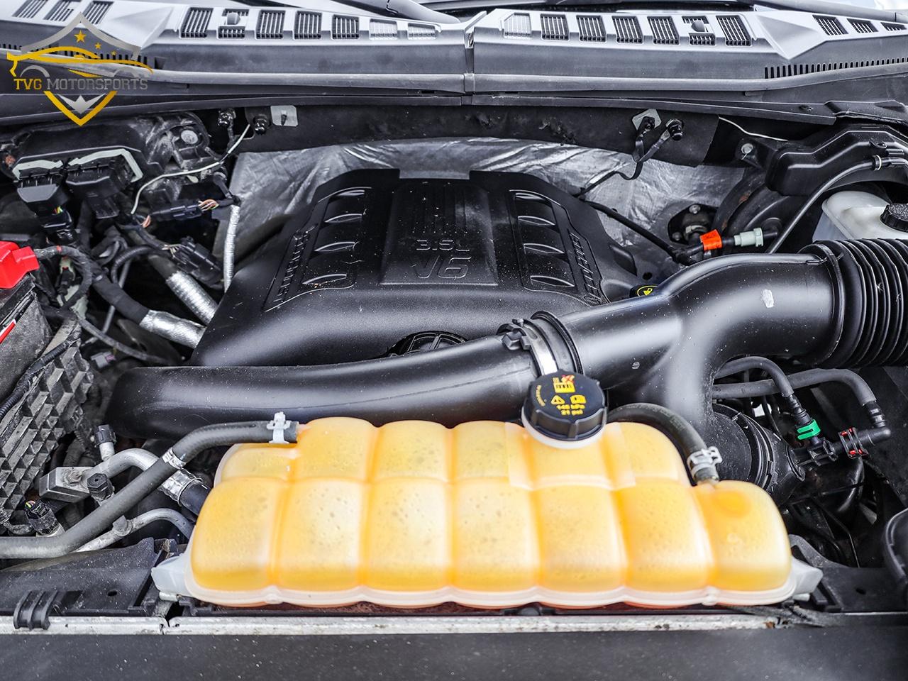 2016 Ford F-150 LARIAT FX4 PANO ROOF LOADED Photo