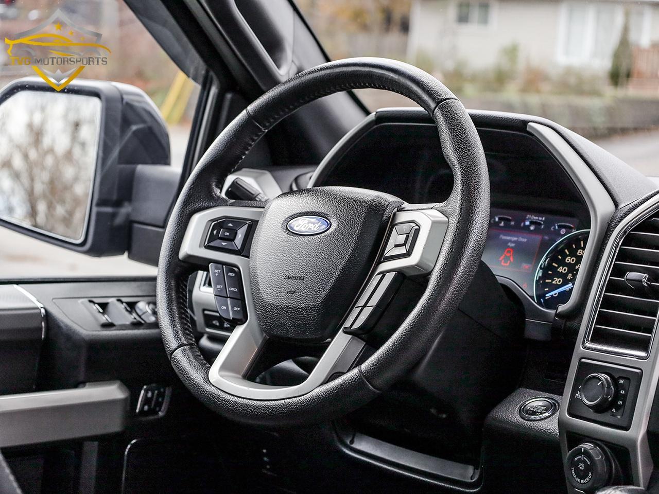 2016 Ford F-150 LARIAT FX4 PANO ROOF LOADED Photo