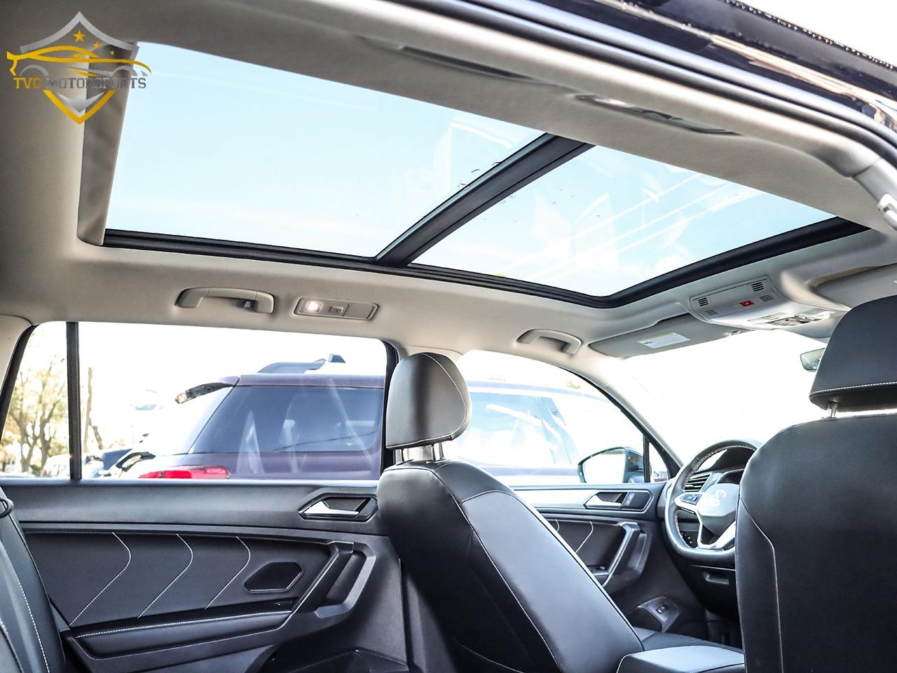 2024 Volkswagen Tiguan Comfortline PANO  ROOF - NEW TIRES FINANCE 5.99% O Photo3