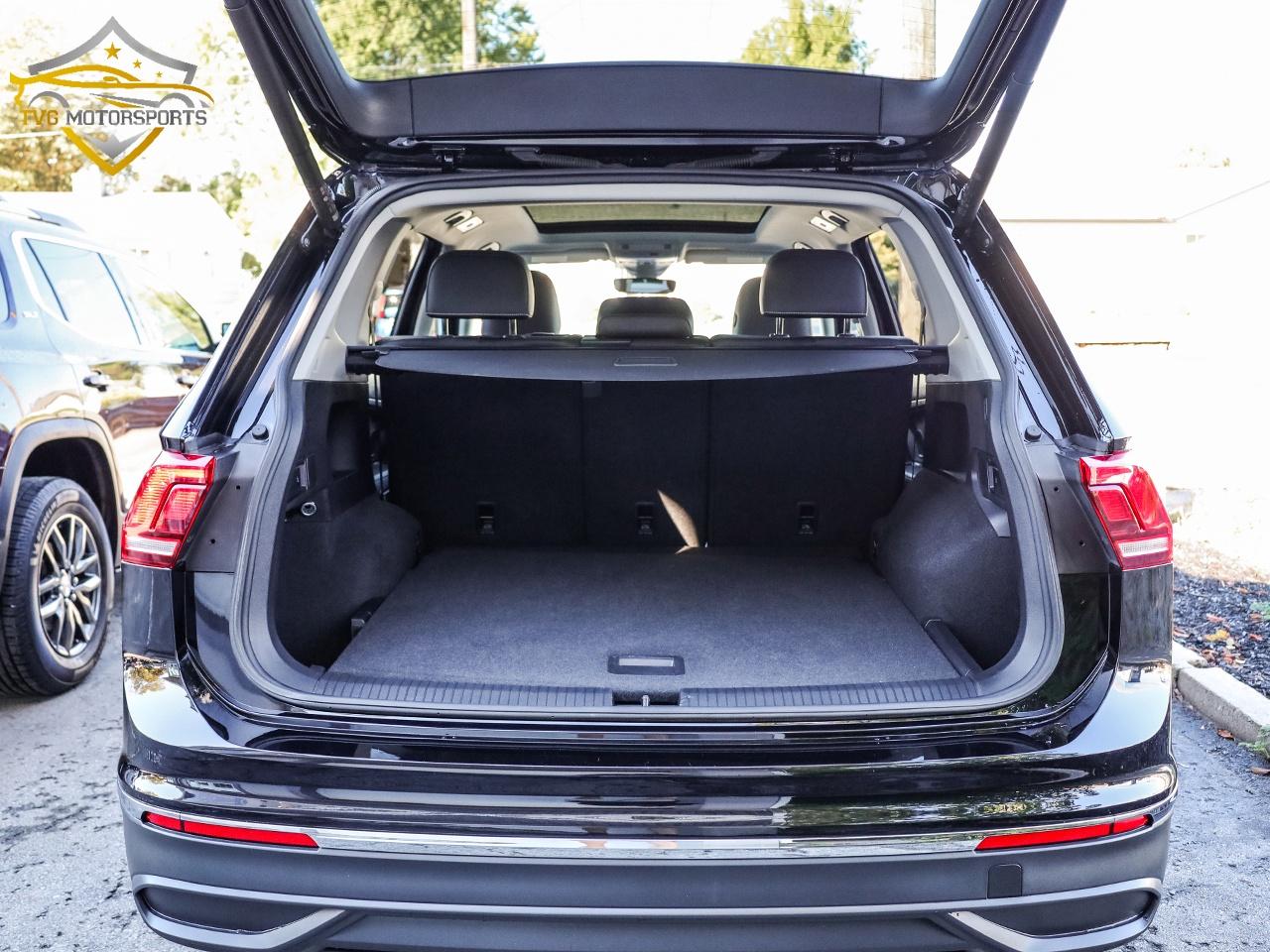 2024 Volkswagen Tiguan Comfortline PANO  ROOF - NEW TIRES FINANCE 5.99% O Photo