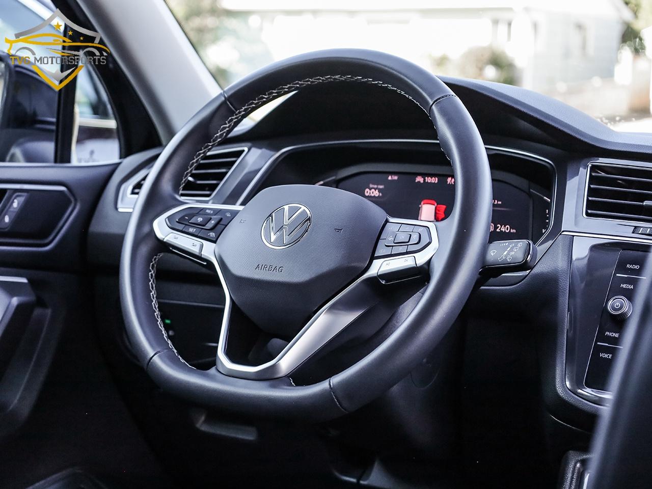 2024 Volkswagen Tiguan Comfortline PANO  ROOF - NEW TIRES FINANCE 5.99% O Photo