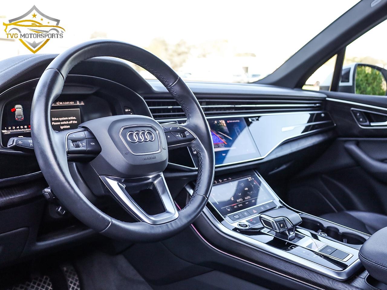 2024 Audi Q7 Quattro Komfort Premium - FINANCE 5.99% OAC! Photo