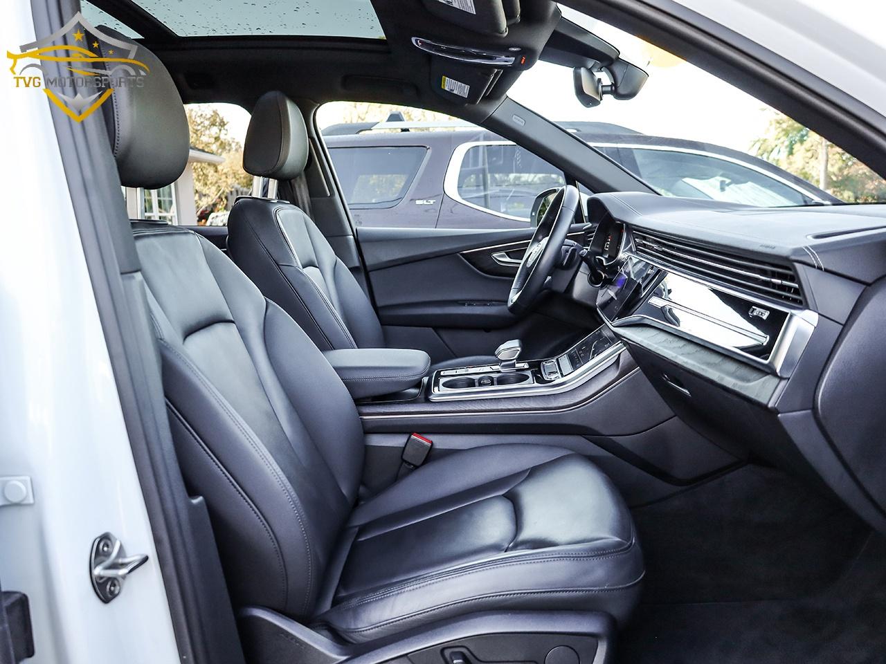 2024 Audi Q7 Quattro Komfort Premium - FINANCE 5.99% OAC! Photo