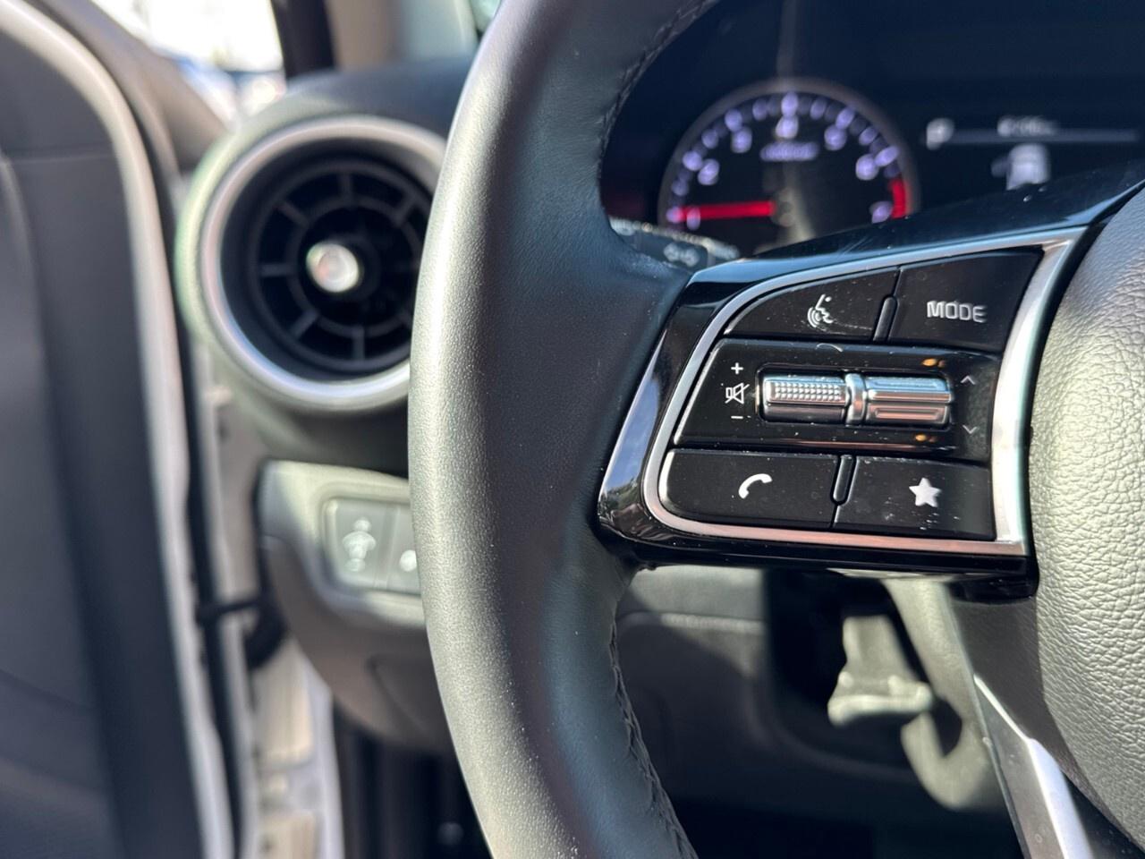 2022 Kia Forte EX IVT Photo