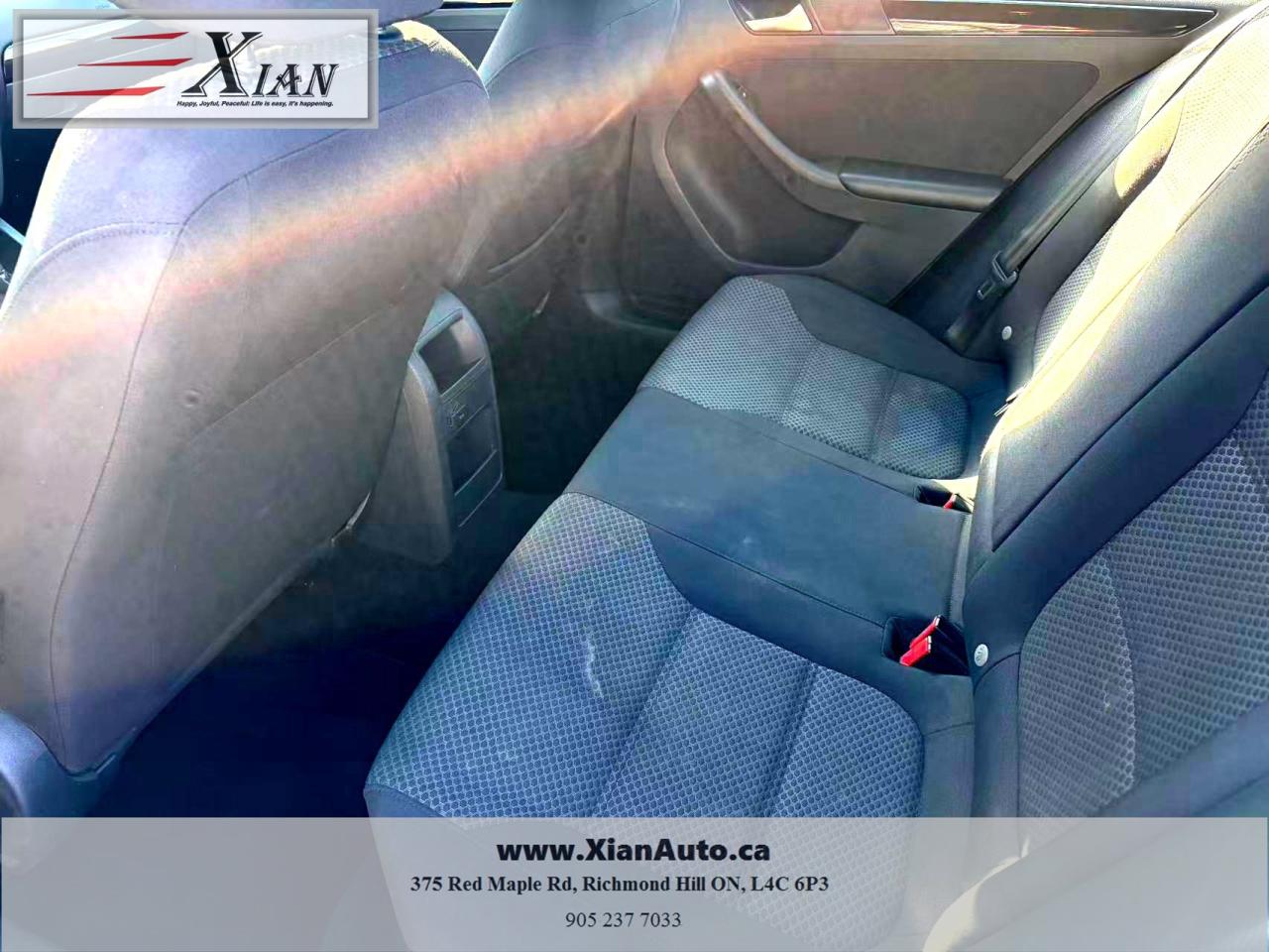 2016 Volkswagen Jetta Sedan 4dr Auto 1.8T Sport PZEV Photo