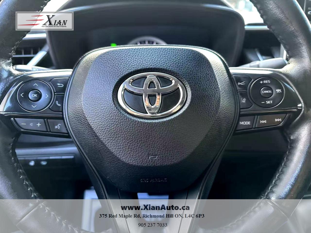 2020 Toyota Corolla LE, SUNROOF, HEATED STEERING WHEEL Photo