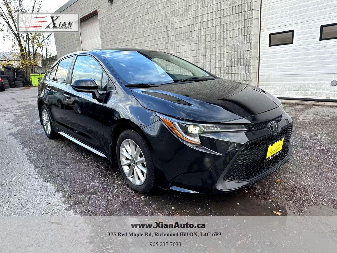 2020 Toyota Corolla LE, SUNROOF, HEATED STEERING WHEEL Photo0