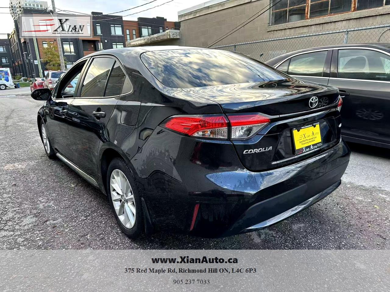 2020 Toyota Corolla LE, SUNROOF, HEATED STEERING WHEEL Photo