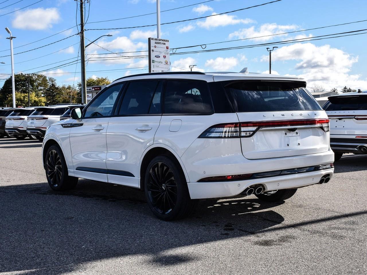 2023 Lincoln Aviator Reserve Jet Package   ACC + Lane Keeping Photo