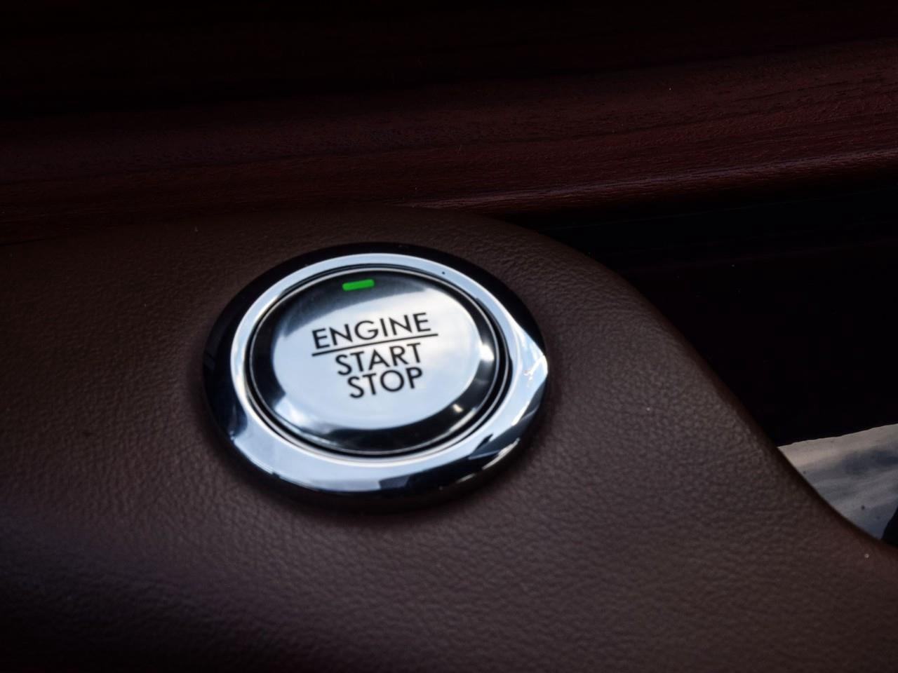 2023 Lincoln Aviator Reserve Jet Package   ACC + Lane Keeping Photo