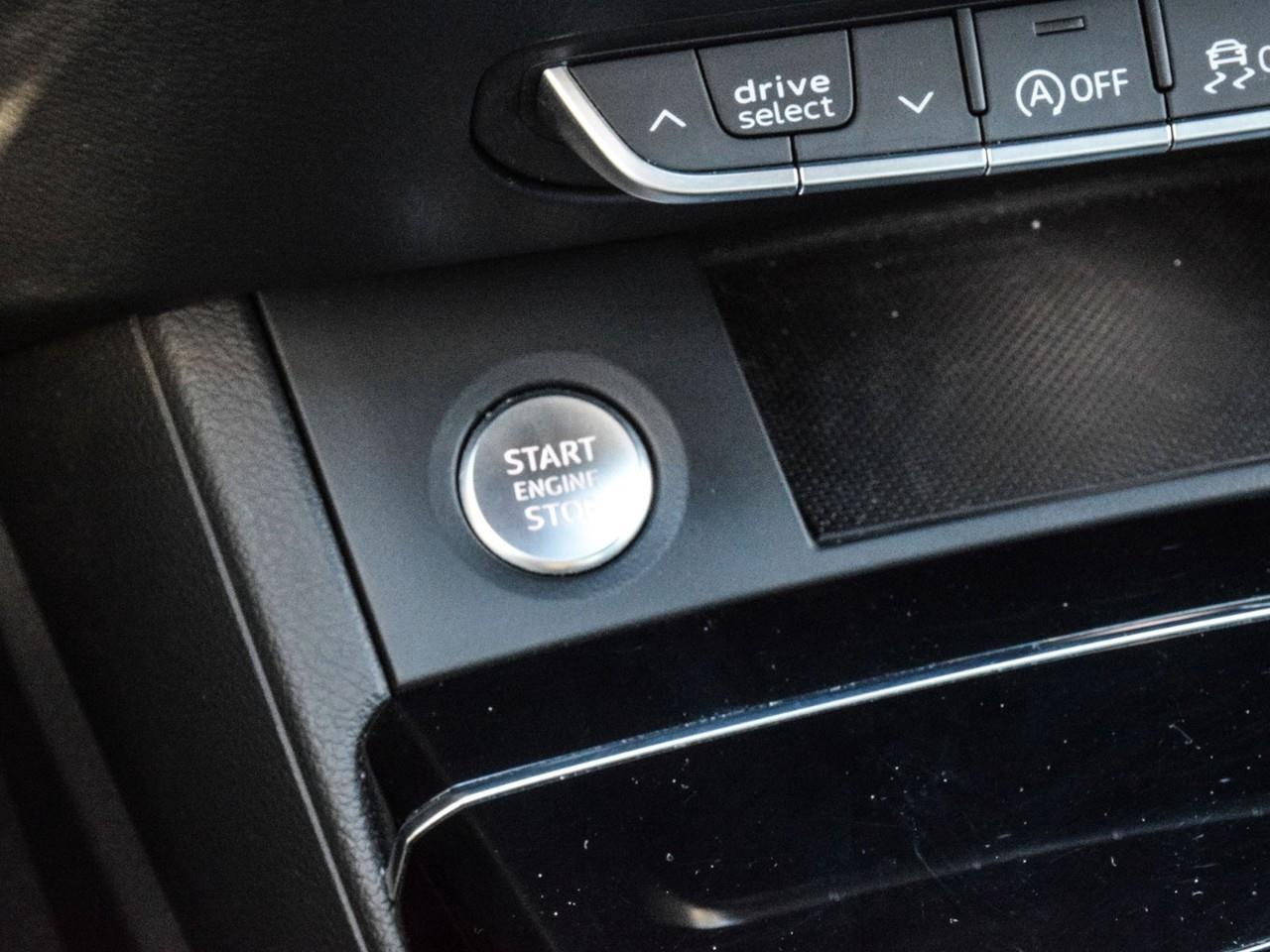 2022 Audi Q5 45 Progressiv Panoramic Sunroof   Heated Seats Photo