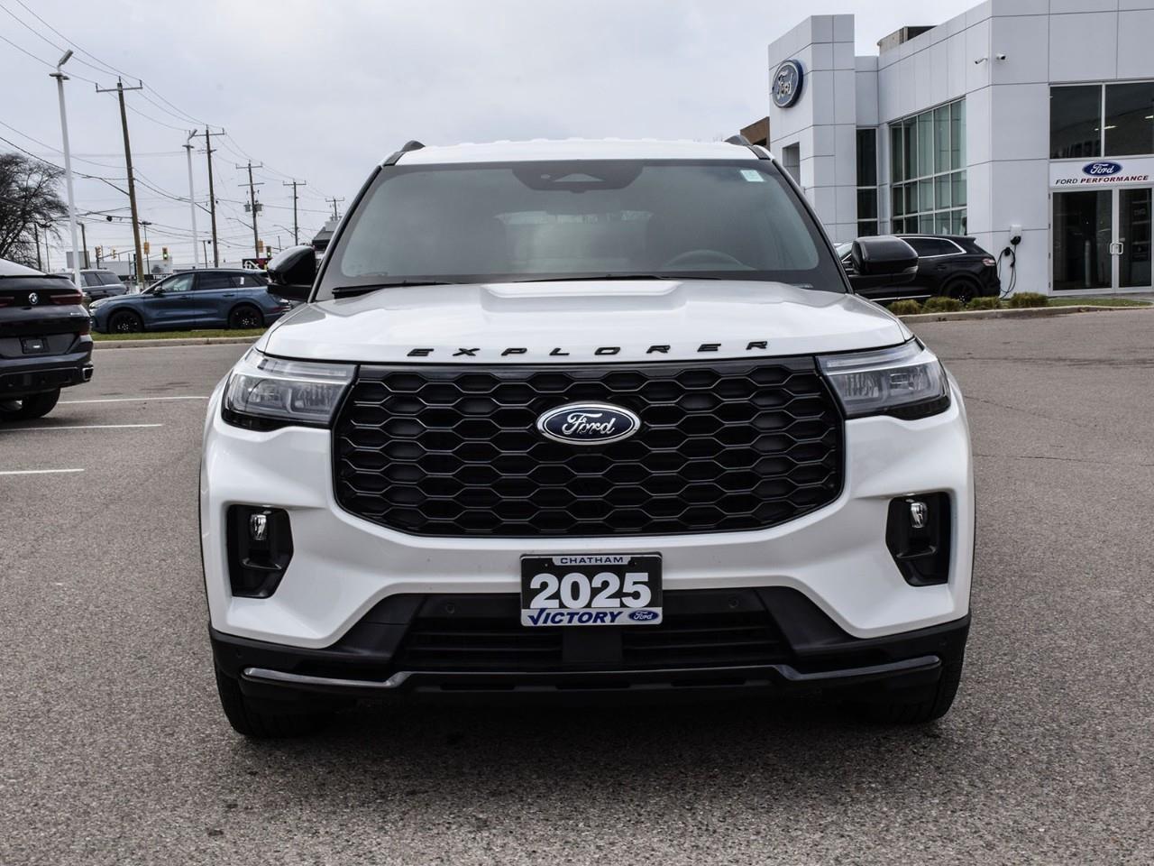 2025 Ford Explorer ST-Line 5.49% 84m O.A.C   ACC + Lane Keeping Photo