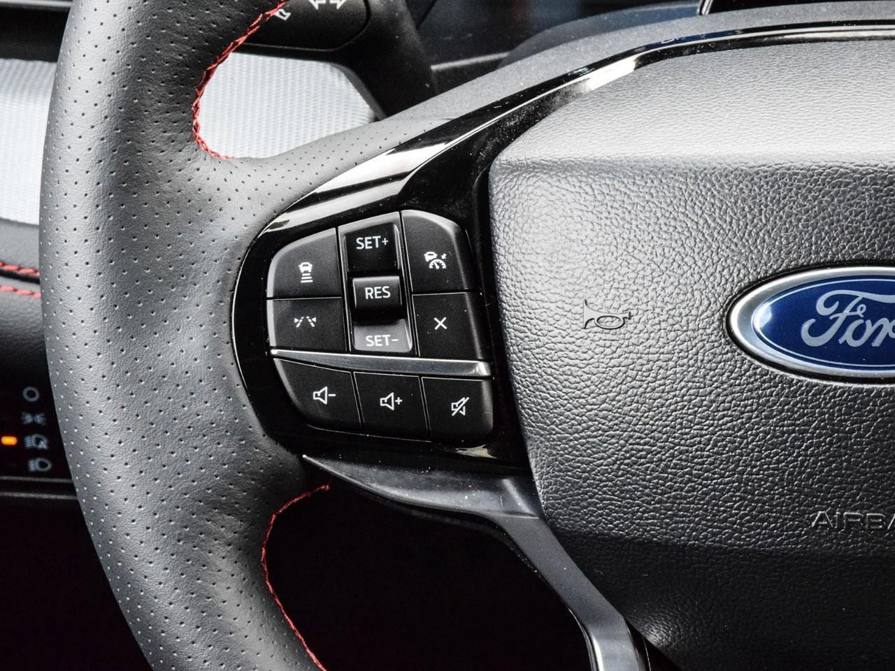 2025 Ford Explorer ST-Line 5.49% 84m O.A.C   ACC + Lane Keeping Photo