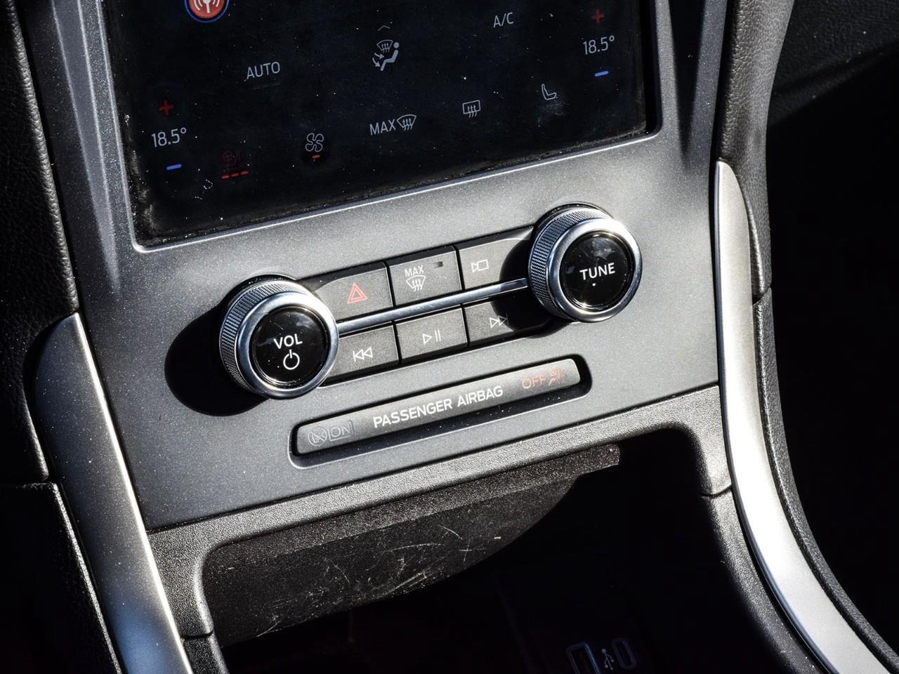 2023 Ford Edge ACC + Lane Keeping   Heated Seats Photo