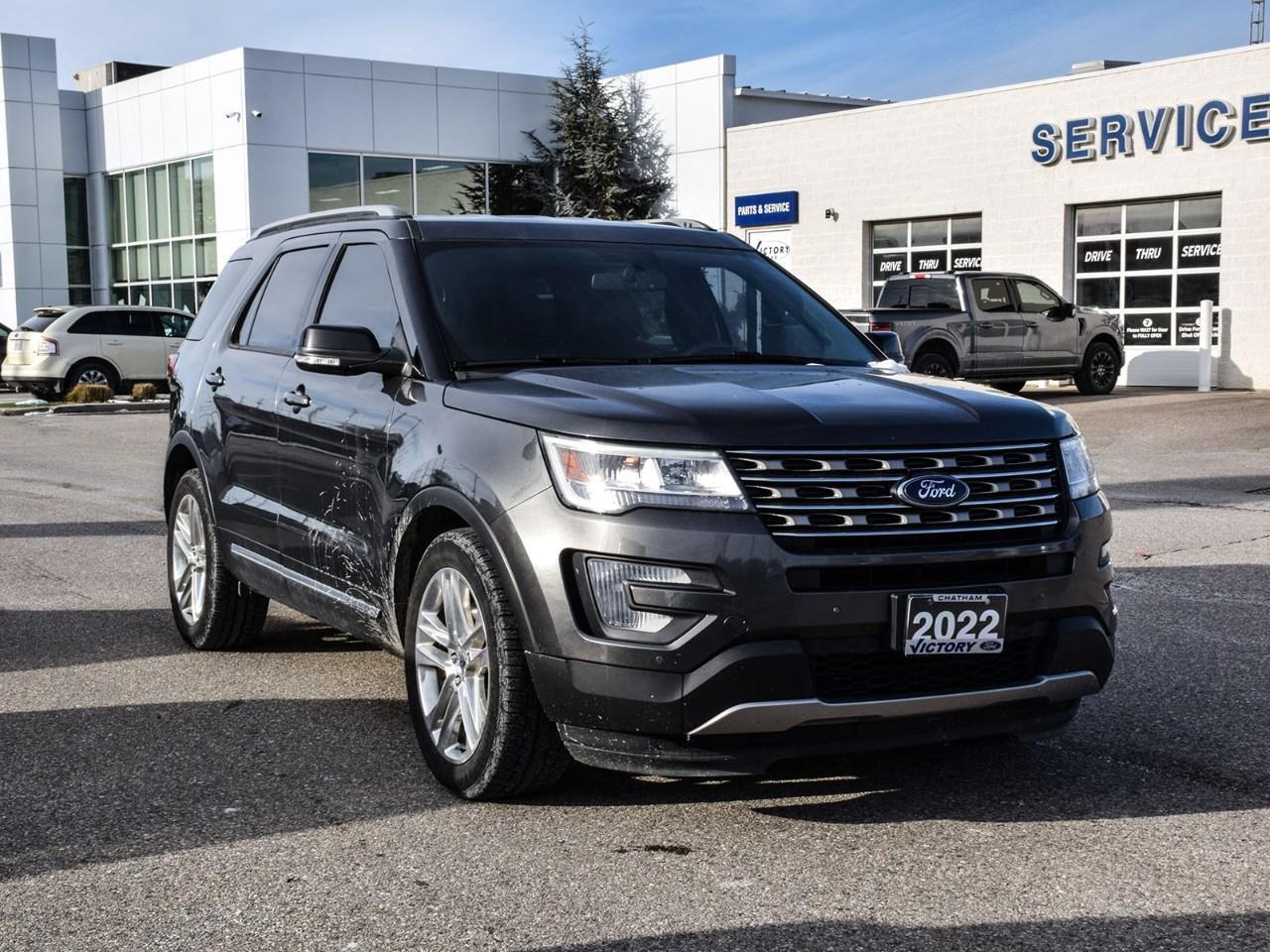 2017 Ford Explorer XLT Heated Leather Seats   Navigation Photo
