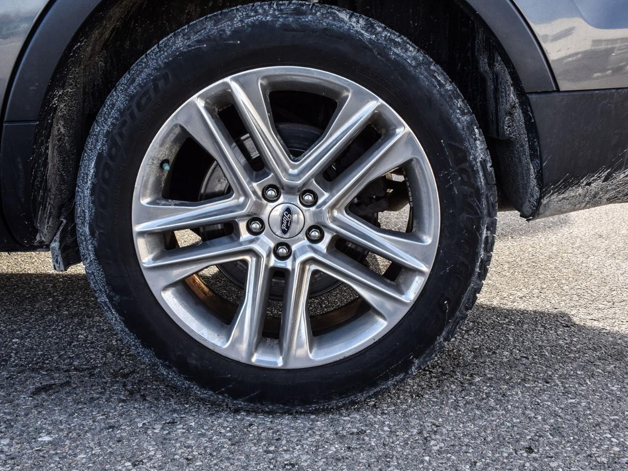 2017 Ford Explorer XLT Heated Leather Seats   Navigation Photo