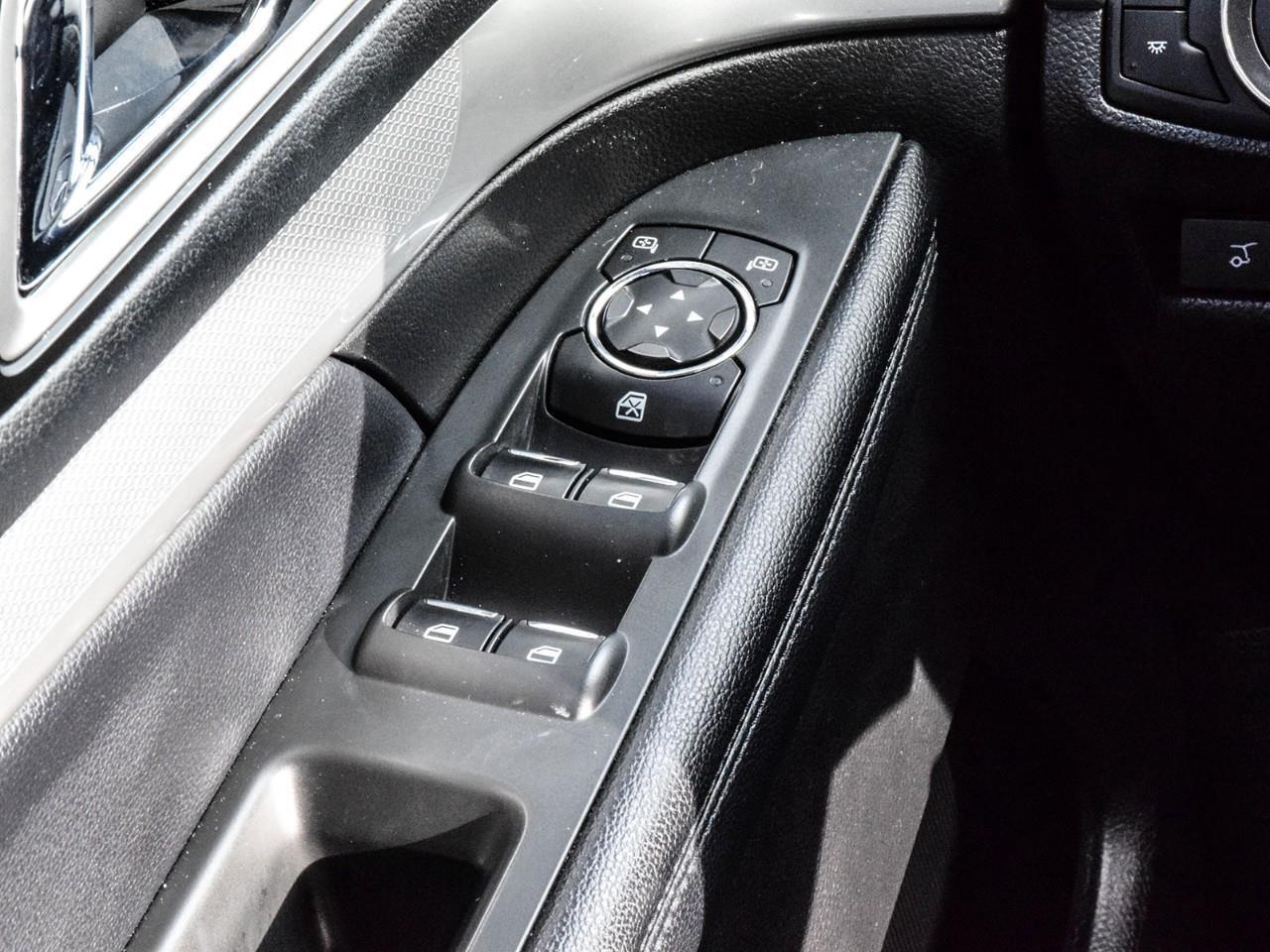 2017 Ford Explorer XLT Heated Leather Seats   Navigation Photo