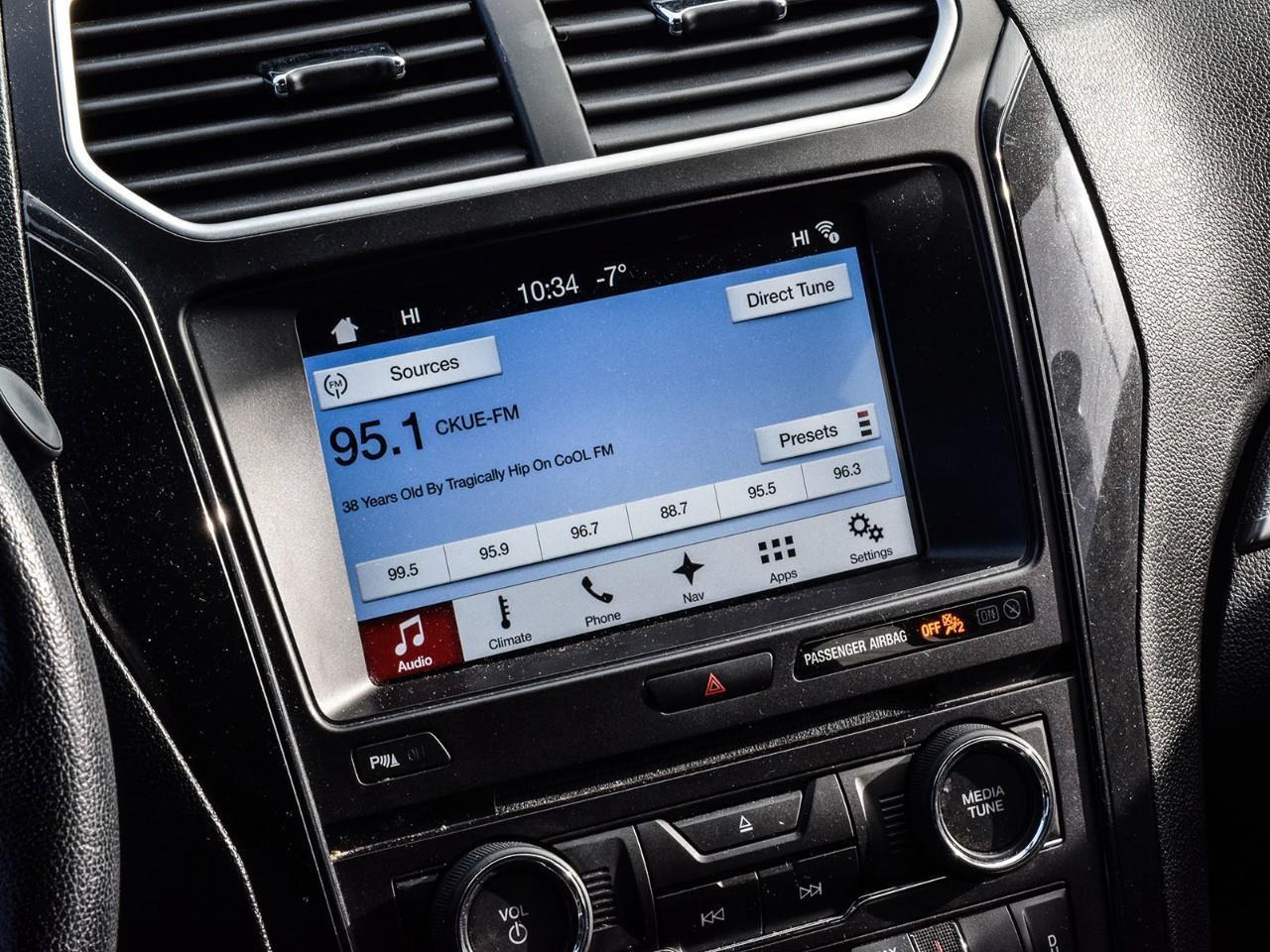 2017 Ford Explorer XLT Heated Leather Seats   Navigation Photo