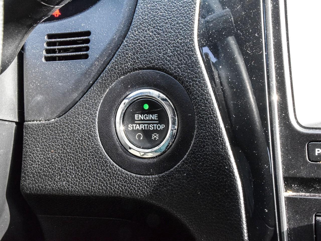 2017 Ford Explorer XLT Heated Leather Seats   Navigation Photo