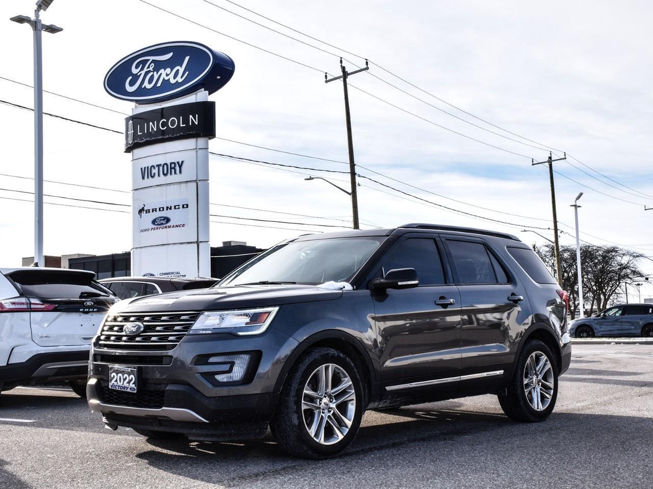 2017 Ford Explorer XLT Heated Leather Seats   Navigation Photo