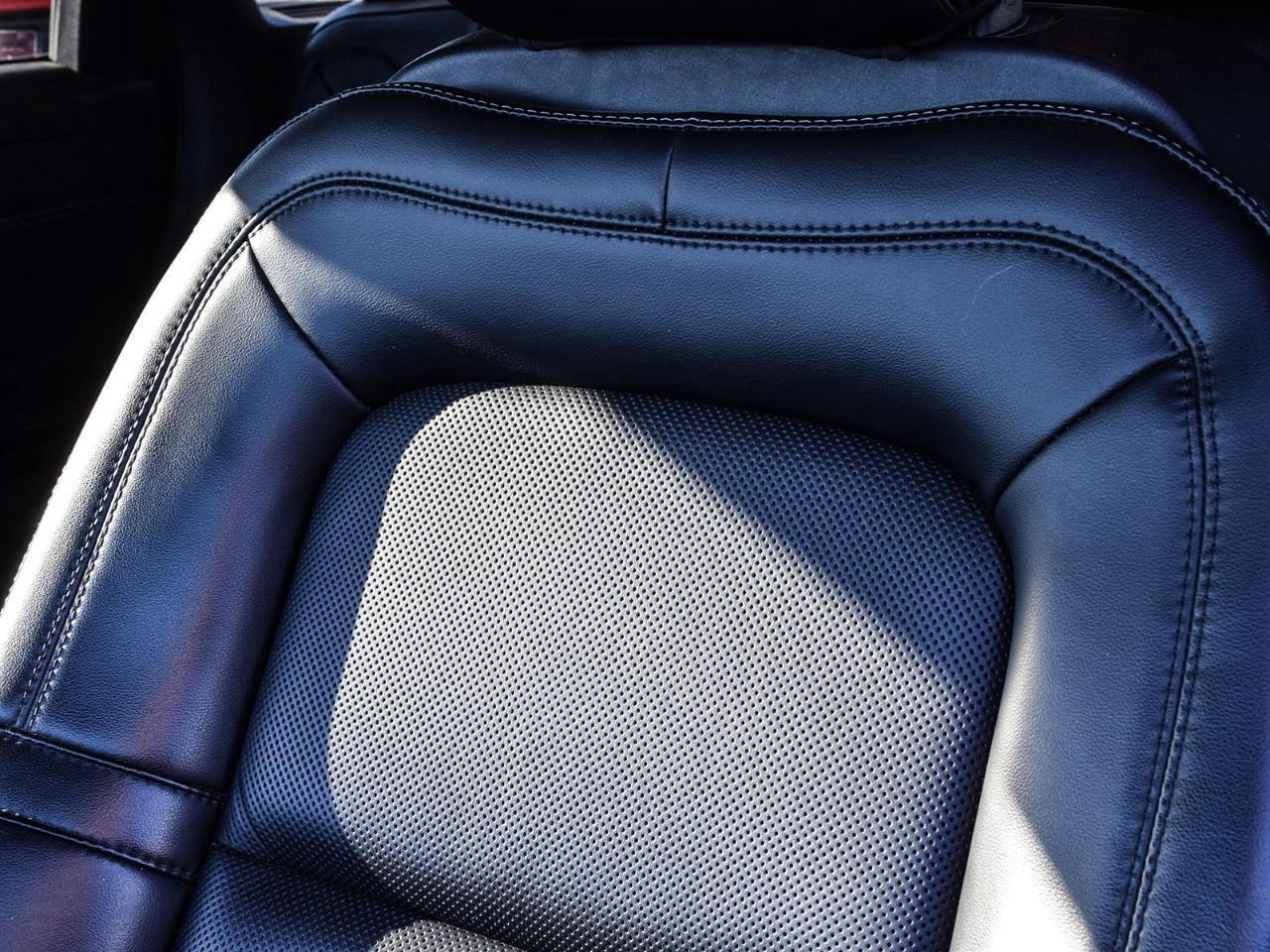 2023 Lincoln Corsair Reserve Jet Appearance Package   Nav Photo