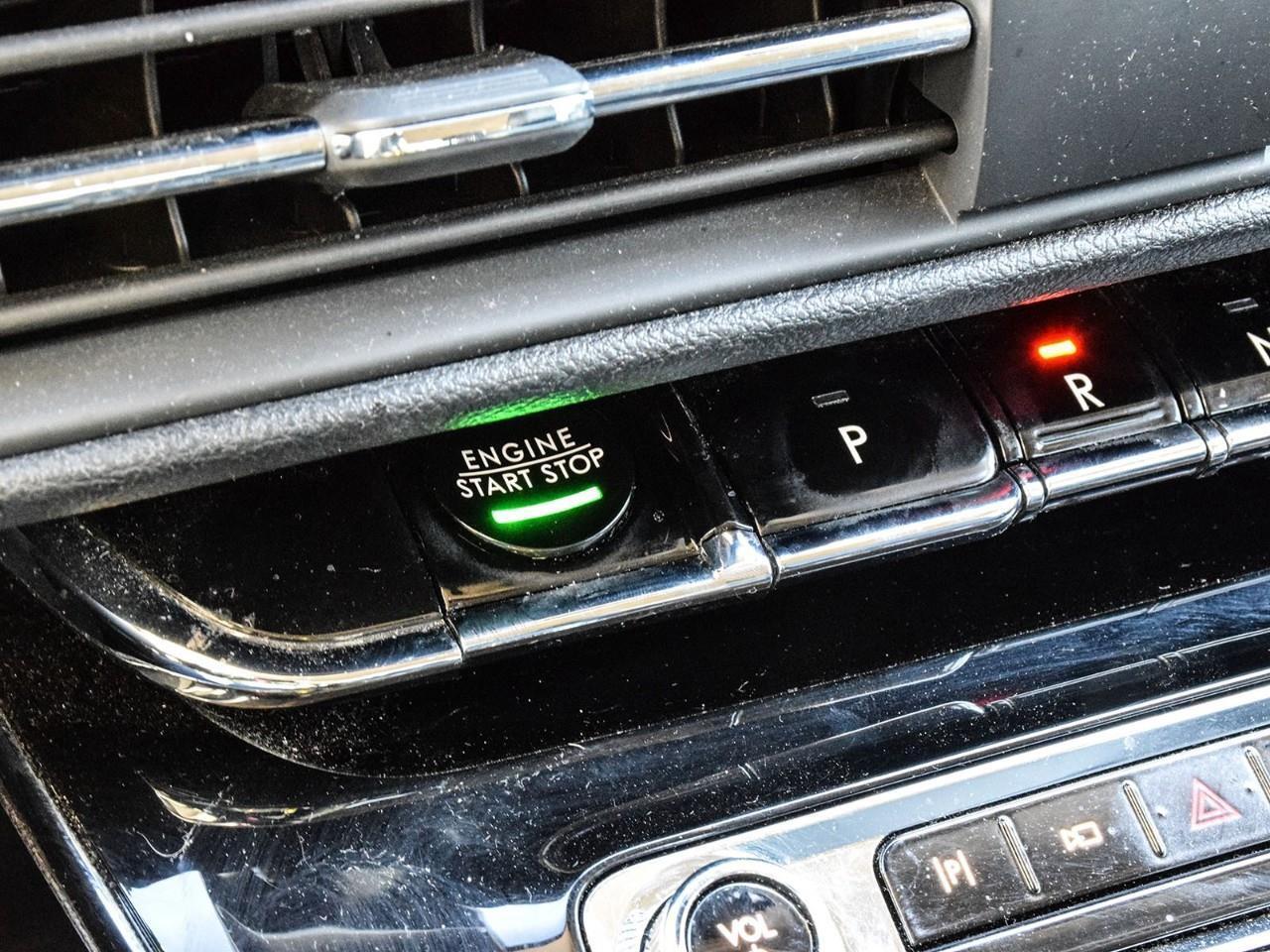 2023 Lincoln Corsair Reserve Jet Appearance Package   Nav Photo