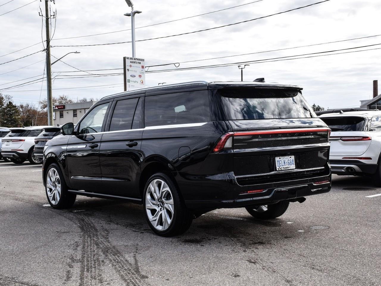 2025 Lincoln Navigator Reserve Executive Demo   No Lux Tax!! Photo
