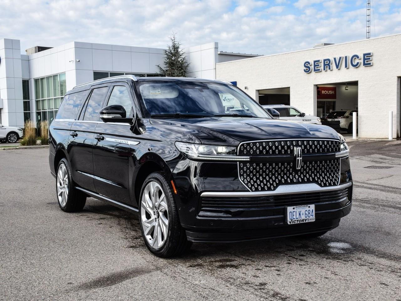2025 Lincoln Navigator Reserve Executive Demo   No Lux Tax!! Photo4