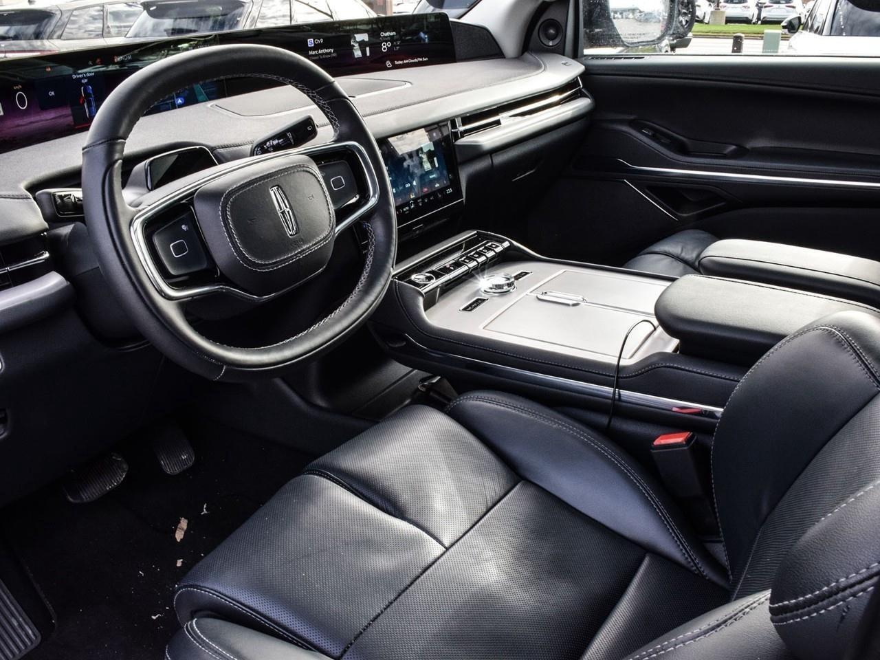 2025 Lincoln Navigator Reserve Executive Demo   No Lux Tax!! Photo