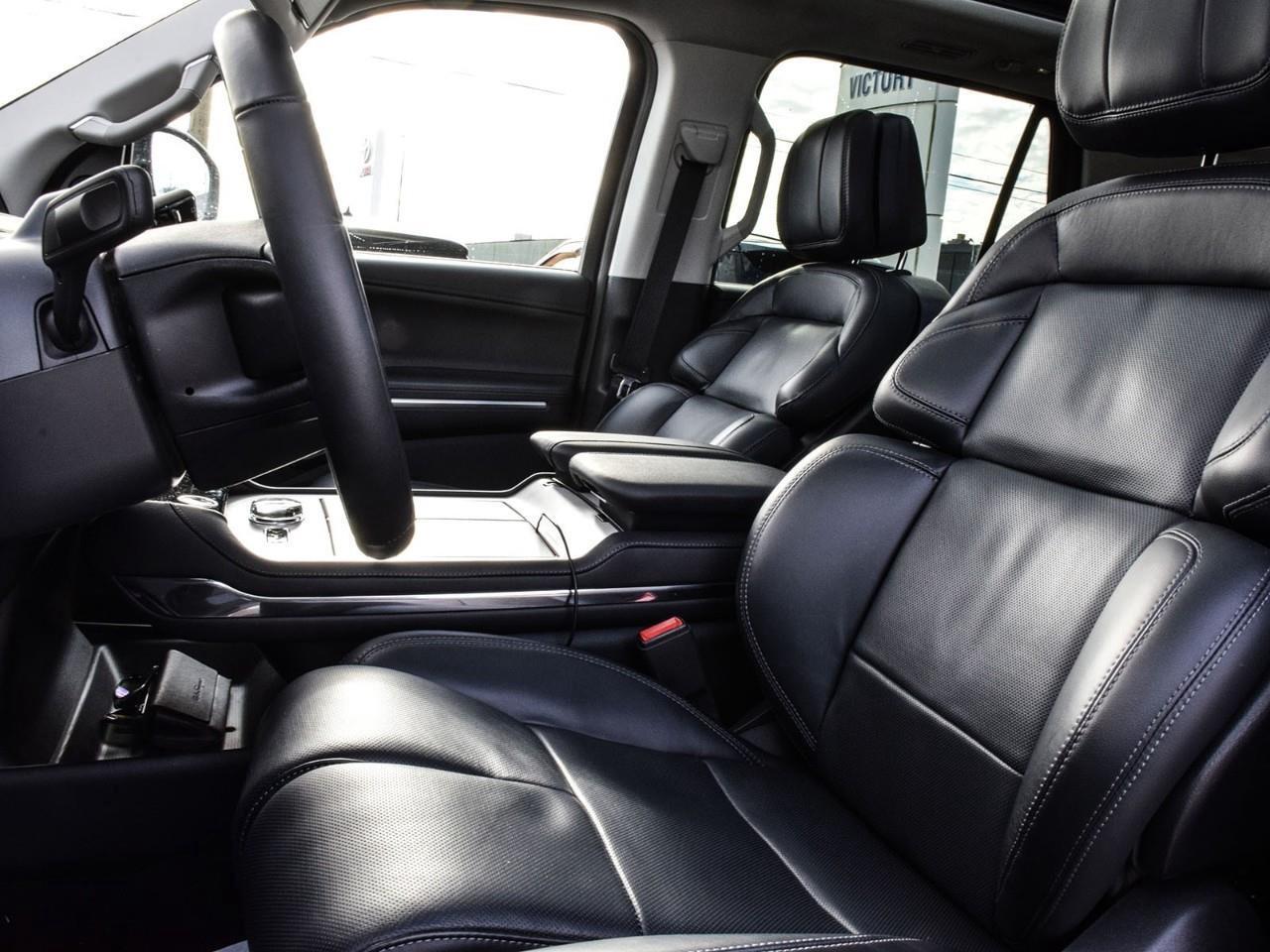 2025 Lincoln Navigator Reserve Executive Demo   No Lux Tax!! Photo