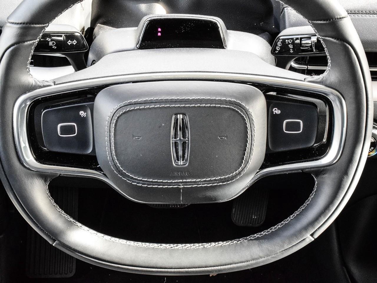 2025 Lincoln Navigator Reserve Executive Demo   No Lux Tax!! Photo