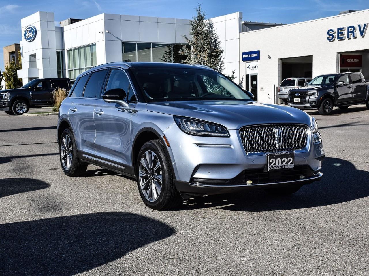 2022 Lincoln Corsair Reserve Panoramic Sunroof   ACC + Lane Keeping Photo