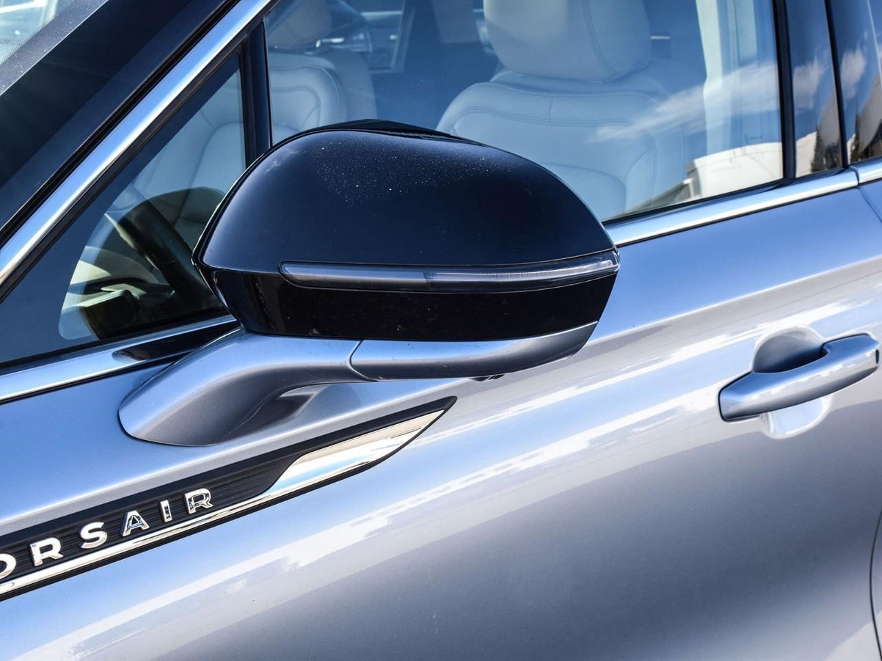 2022 Lincoln Corsair Reserve Panoramic Sunroof   ACC + Lane Keeping Photo